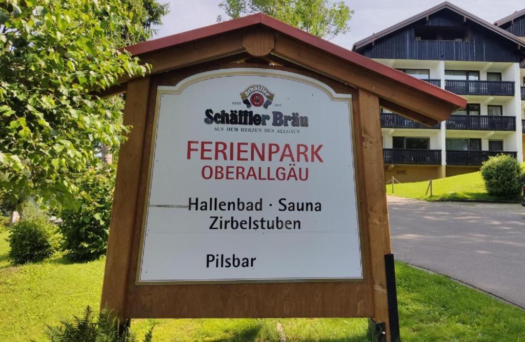 Ferienwohnung Allgaeuglueck Im Ferienpark Oberallgaeu Mit Hallenbad, Sauna, Wlan Мисен-Вилхамс Екстериор снимка